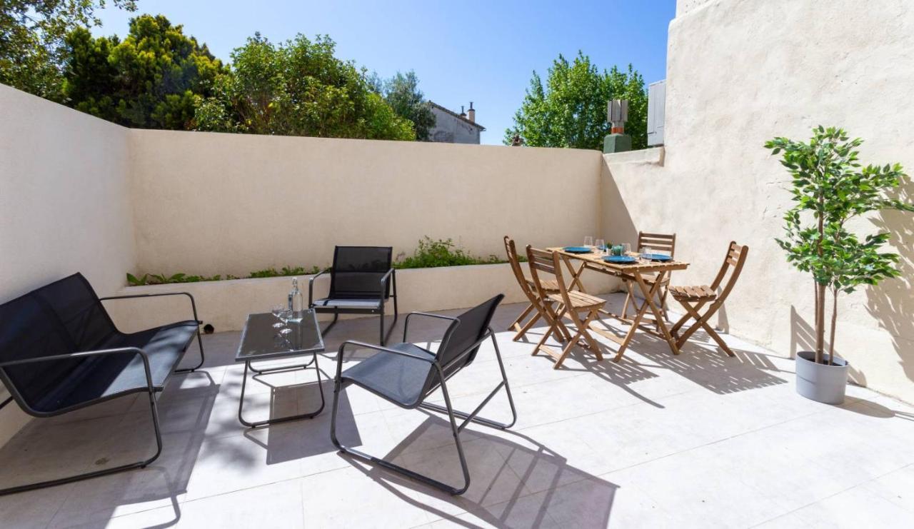 MaxBnb - CLIMATISÉ - Grand Studio 37m2&terrasse 30m2 - Est Tolone Esterno foto